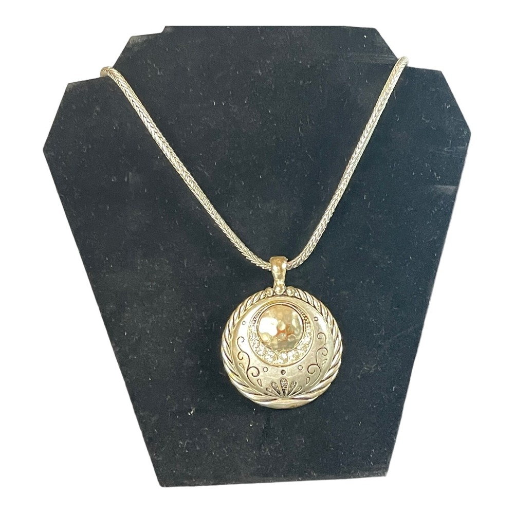 Chicos Necklace Silver Tone Round Pendant Little Diamonds‎ Magnetic Closure Bold